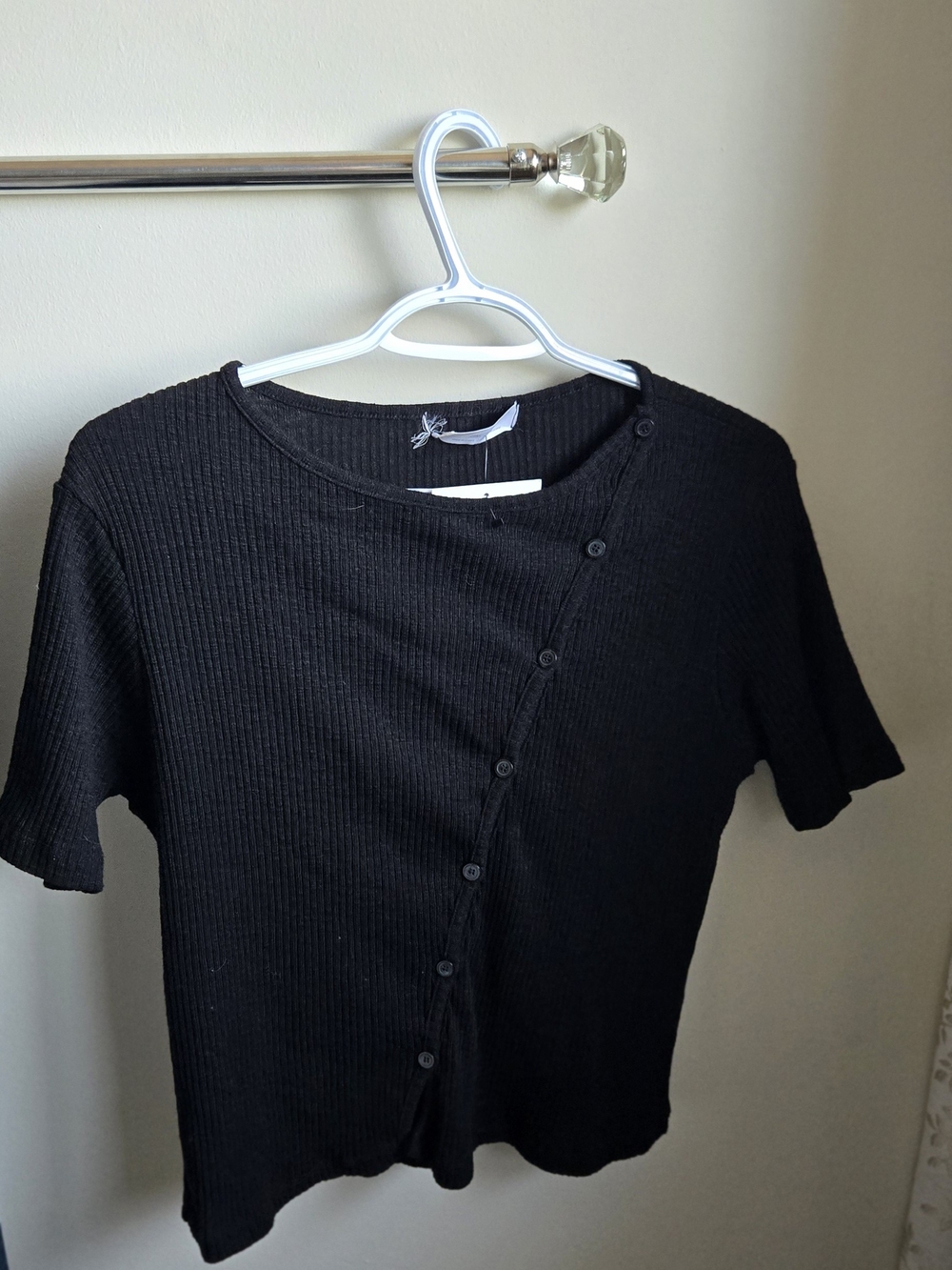 OAK + FORT Black Ribbed Short-Sleeve Button-Front Tee